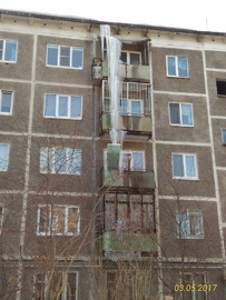 как убрать лед с крыши