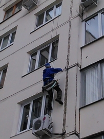 заделка швов на фасаде здания