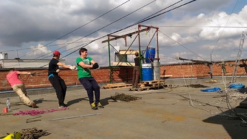 поднять груз на высоту