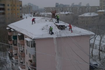 уборка сосулек фото